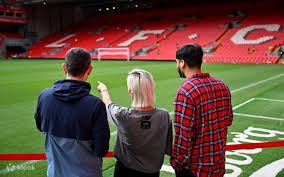 梅里诺：在阿森纳客串中锋有些特别；欧冠热门球