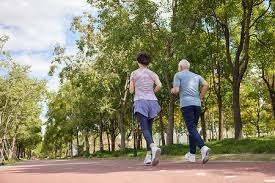 什么是“多路底池”的胜率稀释？解析为什么人越多，你的强牌越危险。（多人底池为何稀释胜率：解析人越多强牌越不安全的原因）