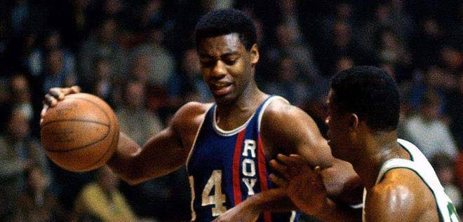 瓦格纳：罗宾是重度脑震荡；犯规后博埃的行为不妥